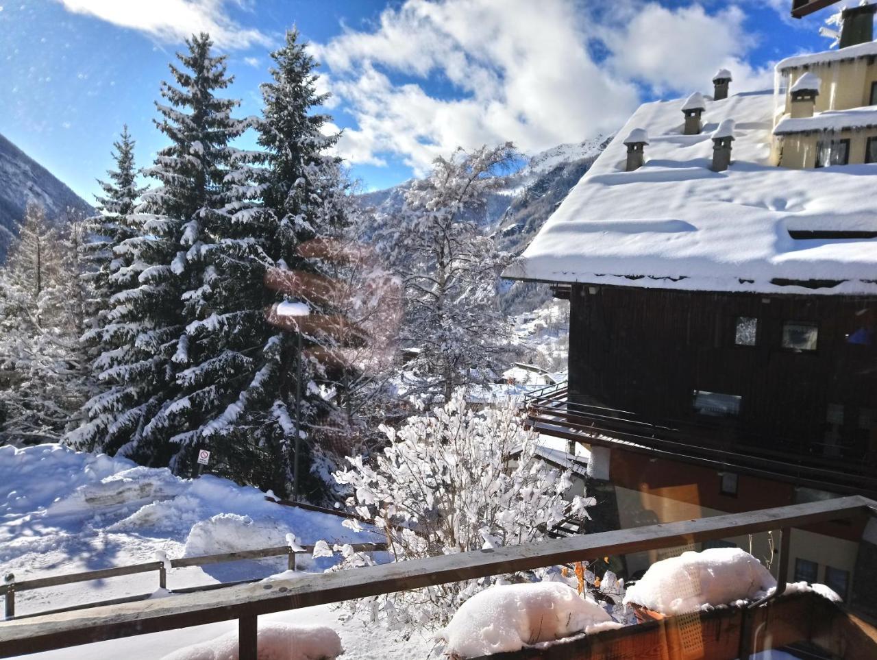 Cervinia-Valt Sport & Relax House Appartement Valtournenche Buitenkant foto