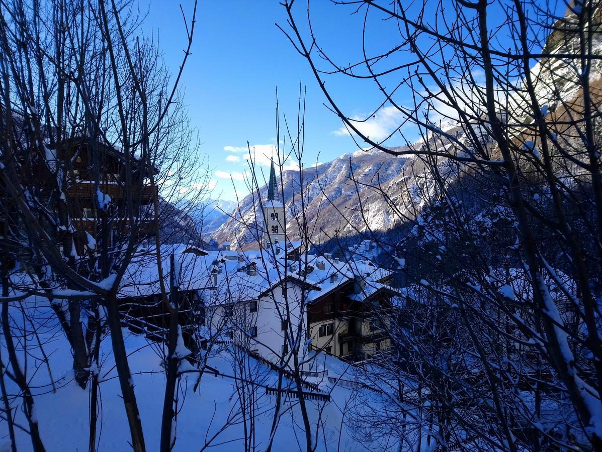 Cervinia-Valt Sport & Relax House Appartement Valtournenche Buitenkant foto